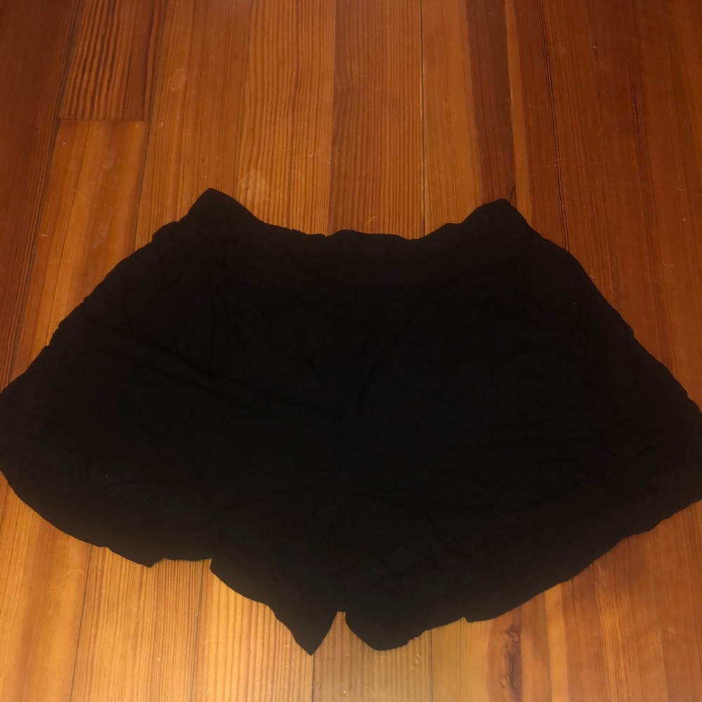Flowy black fabric shorts
